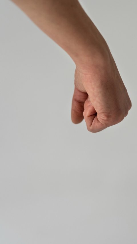 Ribut Bahas Perceraian, Suami Digigit dari Kepala hingga Pundak oleh Sang Istri