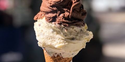 Beda Es Krim dan Gelato: Rahasia Tekstur Lembut dan Rasa Intens yang Bikin Nagih!