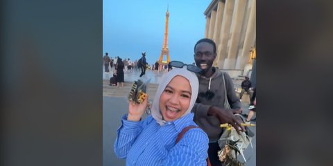 Ada di Paris Tapi Serasa Bekasi, Cewek WNI Sampai Panggil Abang ke Penjual Cenderamata Jago Bahasa Indonesia