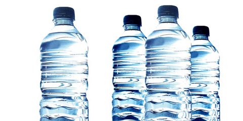 Apakah Aman Tiap Hari Minum Air Minum Dalam Kemasan? Ini Penjelasannya