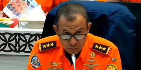 VIDEO: Anggota DPR Emosi Skak Jenderal Kepala Basarnas 