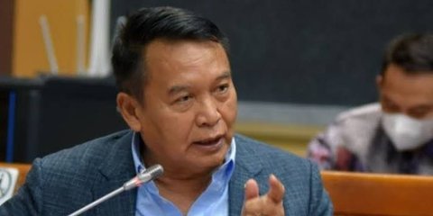 VIDEO: Keras! Komisi I PDIP Tuntut Kesejahteraan Wartawan Depan Menteri Prabowo 