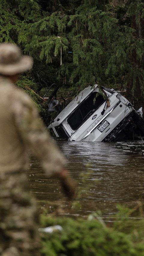 Korban Banjir Bandang di Texas Tembus 100 Jiwa, Sungai Meluap dalam 45 Menit
