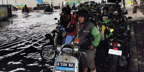 Cerita Warga Jakarta Kesulitan Cari Jalan Alternatif Hindari Banjir