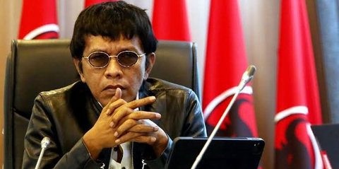VIDEO: Adian PDIP Marahi Menhub Dudy di DPR 