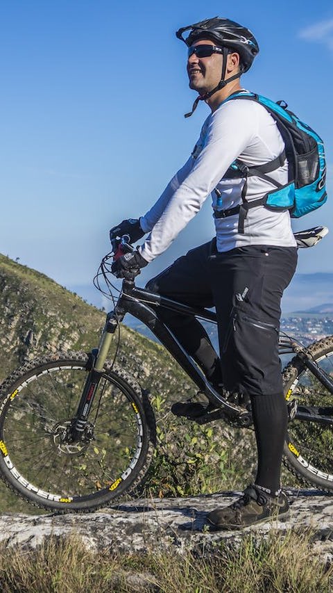 Cara Aman Naik Sepeda Saat Ambeien: Tips Ampuh Kurangi Nyeri dan Risiko Komplikasi