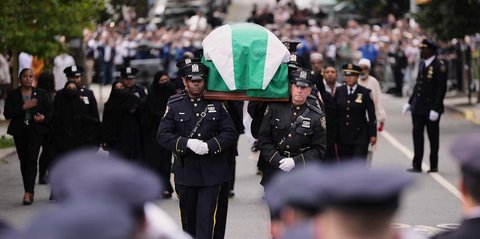 FOTO: Penghormatan Haru Polisi Muslim New York, Gugur Saat Penembakan Massal