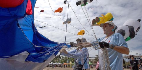 FOTO: 500 Layangan dari 25 Negara Ramaikan Langit Sanur Bali