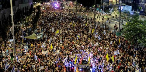 FOTO: Aksi Puluhan Ribu Warga Tel Aviv Desak Hentikan Perang Gaza