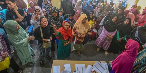 Pegawai BUMN Hingga Anggota DPRD Diduga Terima Bansos, DPR: Lagi-Lagi Terkait soal Data
