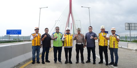 Pastikan Kesiapan Jalur Menuju IKN, Kakorlantas Tinjau Langsung Tol Balikpapan-Samarinda