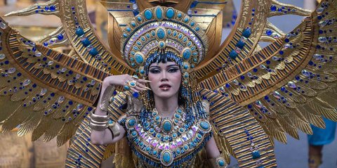 FOTO: Megahnya Grand Jember Fashion Carnaval 2025 Bertema Evoluxion