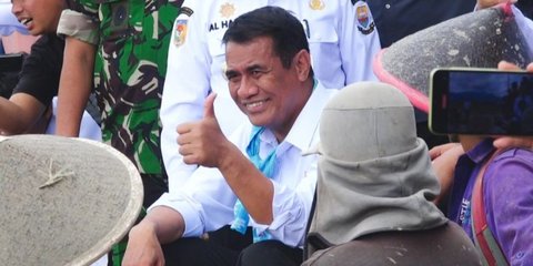 VIDEO: Mentan Amran & Dedi Mulyadi, Dua Anak Buah Prabowo Kompak Cetak Sawah Kebut Stok Beras Aman
