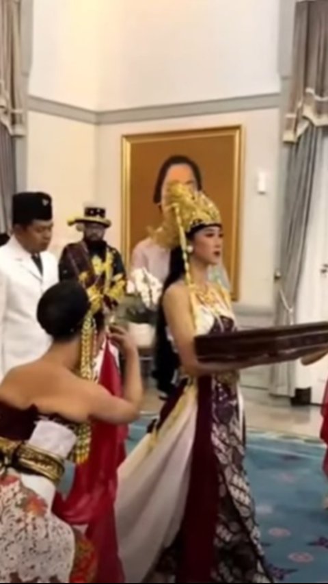 VIDEO:  Nyi Ratu Kidul Muncul Berbalut Merah Putih Depan Dedi Mulyadi, Jelang Kirab Bendera di Jabar