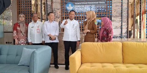 Gubernur Harum Wajibkan Dosen dan Pejabat Kaltim Tempuh S3, Siapkan SDM Unggul Lewat Program Gratispol