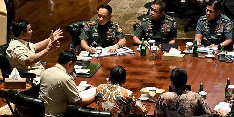Prabowo Minta Menteri Siapkan Mitigasi Kebakaran Hutan Akibat Cuaca Panas