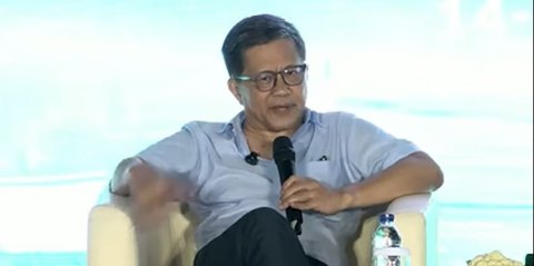VIDEO: Menohok! Rocky Gerung Sindir Gempa Bumi Politik Geng Solo Usai Tom Lembong & Hasto Bebas
