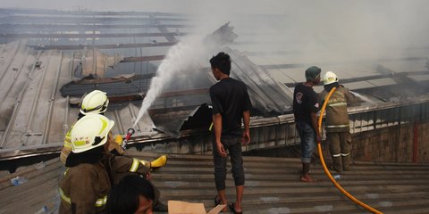 Kerugian Kebakaran Ruko Mangga Dua Ditaksir Capai Rp20 Miliar
