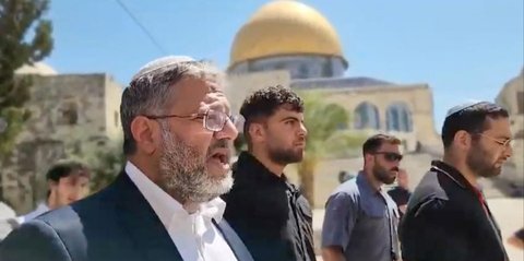 VIDEO Provokasi Gila-Gilaan, Menteri Israel Itamar Ben-Gvir Pimpin Salat Yahudi di Kompleks Masjid Al-Aqsa