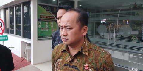 Kecuali Tom Lembong, Kejagung Tetap Proses Hukum Tersangka Lain di Kasus Impor Gula