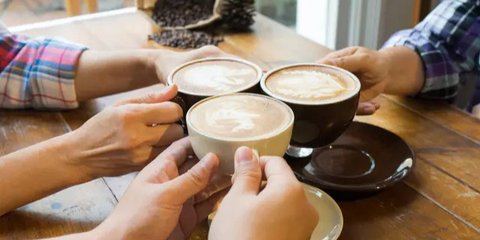Apakah Aman untuk Kesehatan Jika Minum Kopi Setiap Hari, Ini Penjelasannya