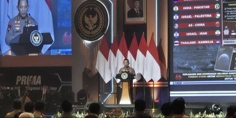 VIDEO: Adab Kapolri Listyo Depan Jenderal Senior, Ingatkan TNI 