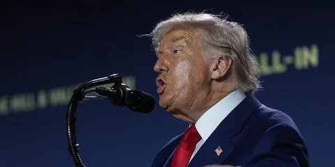 Respons Trump soal Israel Duduki Gaza Sepenuhnya: Itu Urusan Mereka