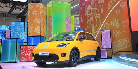 Cara Aman Pakai APAR untuk Mobil Listrik: Tips dan Rekomendasi