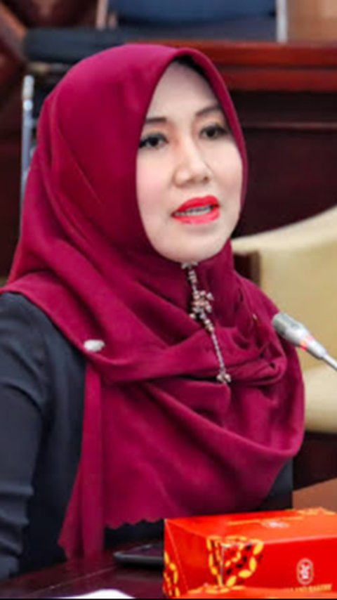 DPR dan DPD Soroti Dampak Kebijakan Cukai Rokok terhadap Stabilitas Ketenagakerjaan di Industri Tembakau