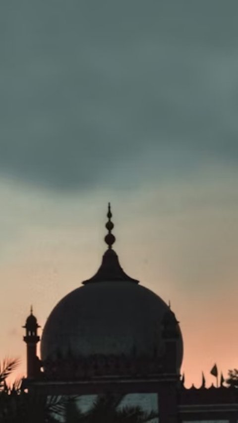 Hikmah Memperingati Maulid Nabi Sebagai Pengingat akan Ajaran dan Teladan yang Dibawa Sang Rasul