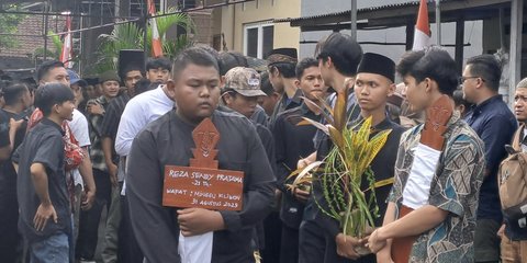 {{caption}}