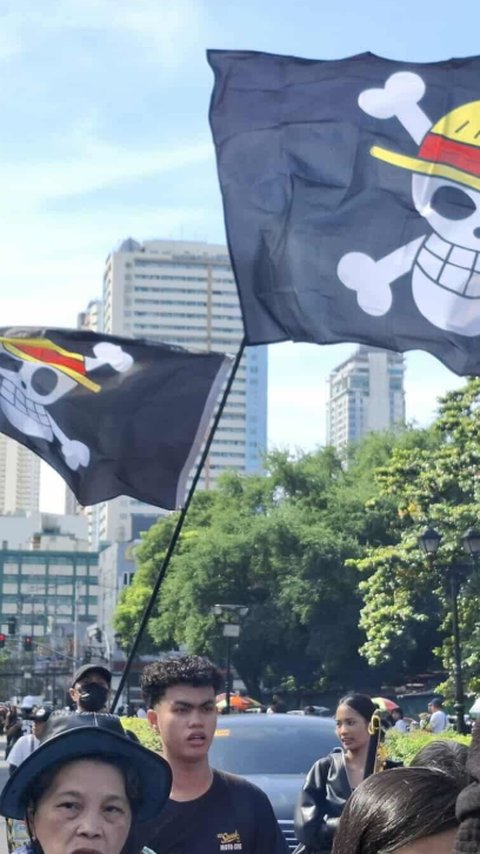Bermula dari Indonesia, Bendera One Piece Berkibar di Aksi Demo Filipina dan Peru