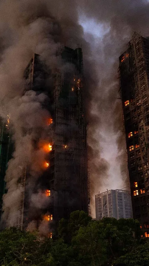 Polisi Hong Kong Umumkan Jumlah Korban Tewas Kebakaran Apartemen 168 Orang, 58 Pria dan 110 Perempuan.