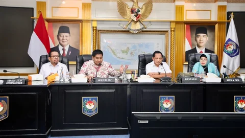 {{caption}}