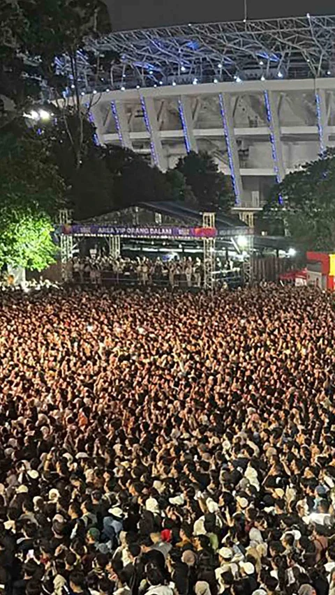 FOTO: Sheila On 7 Satukan Ribuan Penonton dalam Euforia KLBB Festival 2026
