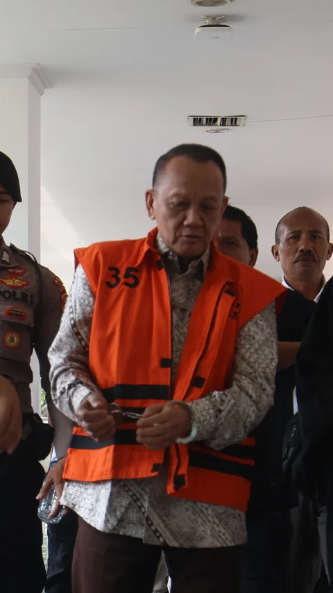 FOTO: Eks Sekretaris MA Nurhadi Divonis Lima Tahun Penjara