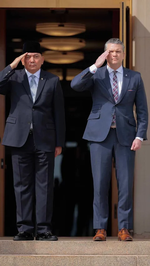 FOTO: Menhan Sjafrie Bertemu Menteri Perang Amerika Serikat di Pentagon