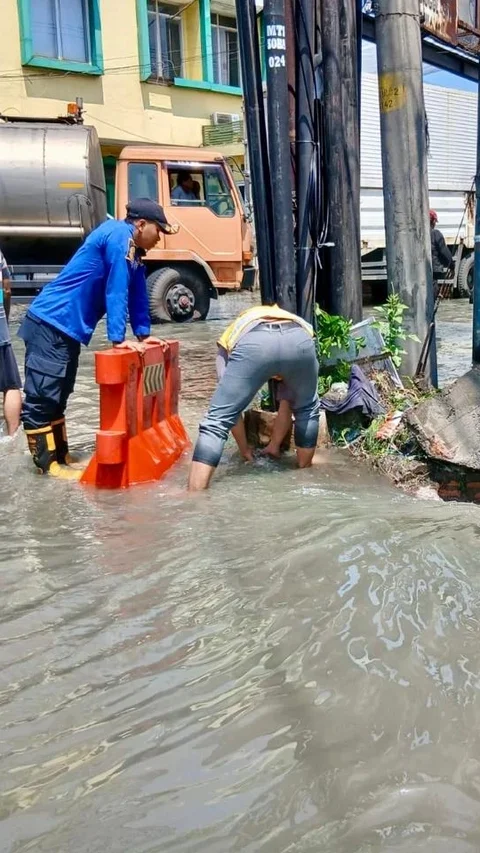Bengawan Solo Meluap, Ribuan Warga Sukoharjo dan Surakarta Mengungsi