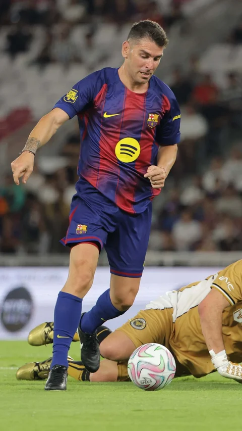 FOTO: Barcelona Legends Tundukkan DRX World Legends di Jakarta