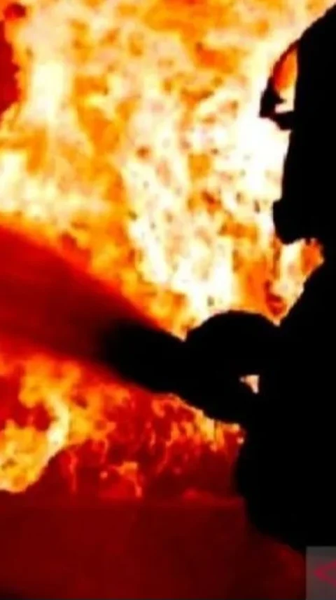 Pabrik Petasan di India Meledak, 23 Orang Tewas dan Belasan Petugas Penyelamat Terluka