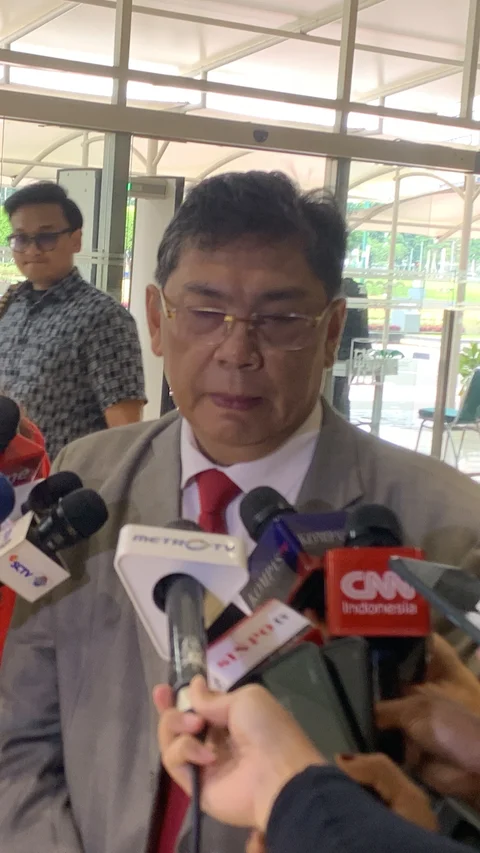 Ketua Komisi I DPR: Kapal AS Lintasi Selat Malaka Tidak Ganggu Politik Bebas Aktif