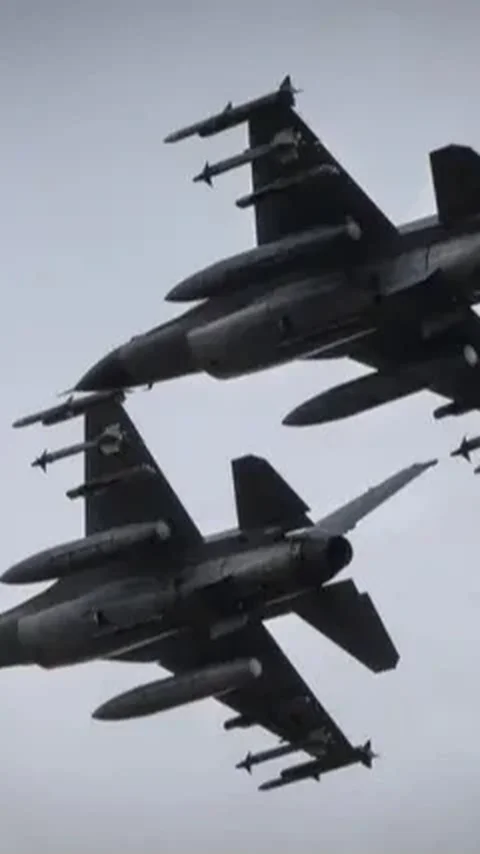 Gara-Gara Pilot Foto Kenang-kenangan, 2 Jet Tempur Korea Selatan Tabrakan di Udara