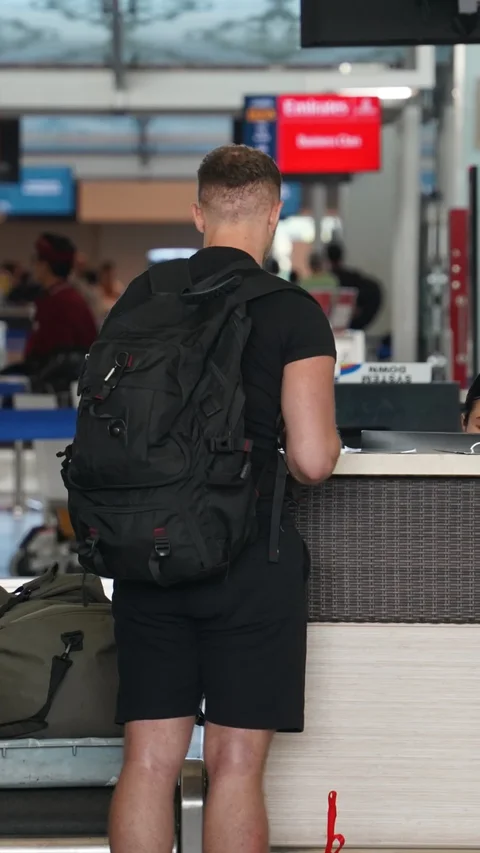 Lawan Polisi karena Ogah Ditilang, WN Italia Akhirnya Dideportasi dari Bali