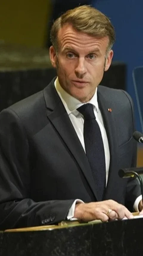 Diejek Trump soal Istrinya, ini Reaksi Presiden Prancis Emmanuel Macron