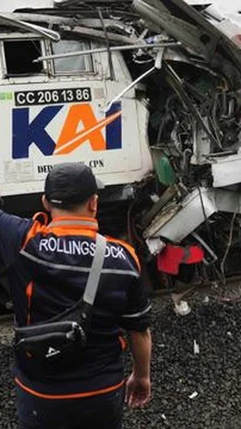 Kisah Anggita Korban Selamat Tabrakan Kereta di Bekasi Timur, Terlempar dan Tertumpuk Korban lain