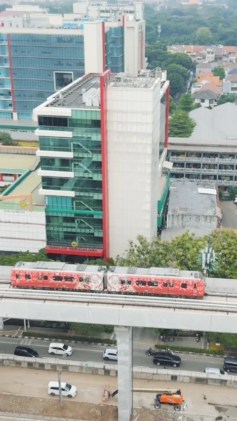 Uji Coba LRT Jakarta Fase 1B Dilakukan Hari ini, Jalur 3,6 Km dari Velodrome ke Pasar Pramuka