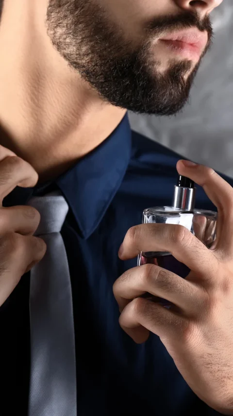Tips Layering Parfum Pria untuk Rutinitas Harian hingga Acara Spesial