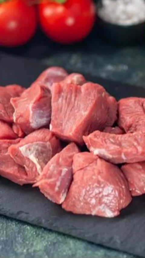 Tips Menyimpan Daging Kurban di Freezer agar Tidak Bau dan Awet