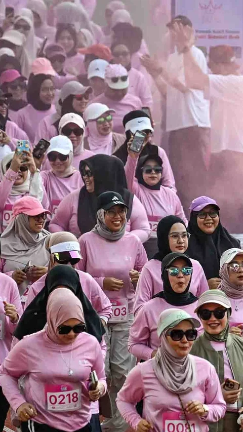FOTO: Keseruan Lari Santai Khusus Wanita di Banda Aceh