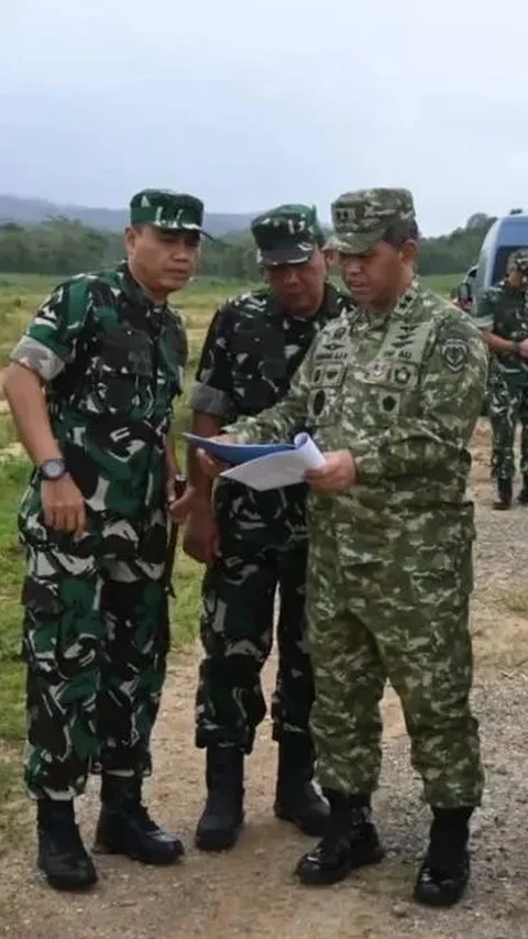 FOTO: Kaskoopsudnas Tinjau Kesiapan Operasi Lanud Haluoleo
